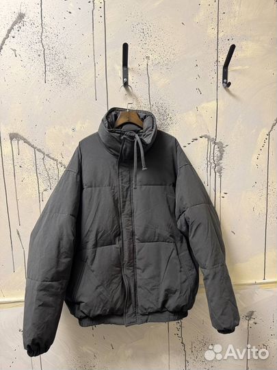 Пуховик fear OF GOD essentials black Оригинал