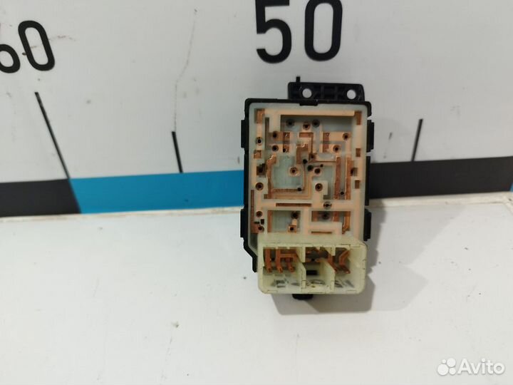 Переключатель регулировки зеркала RIO 2011-2017