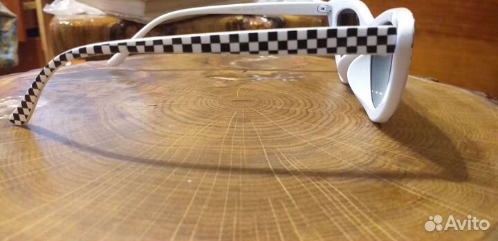 Солнцезащитные очки женские новые