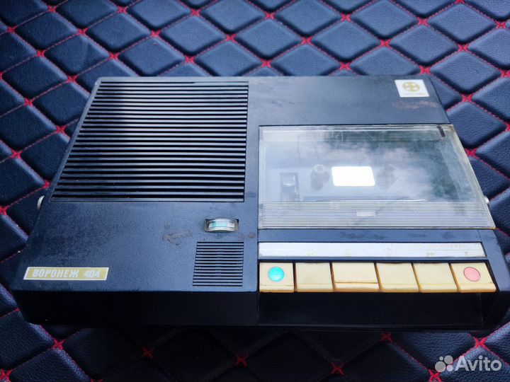 Кассетный магнитафон Воронеж-404(редкий)