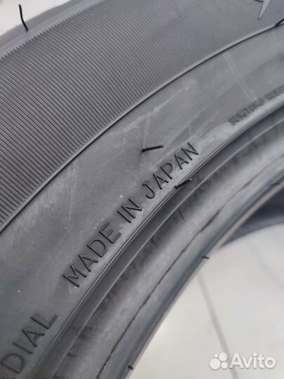 Dunlop Grandtrek PT2A 285/50 R20