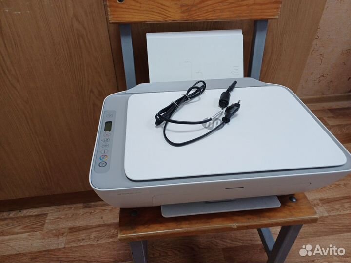 Принтер HP DeskJet 2720