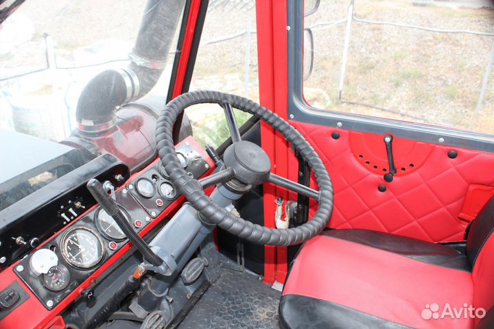 Трактор ХТЗ Т-150, 1987