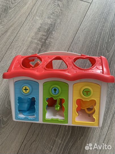 Игрушка Домик Сортер с ключами и горшочек