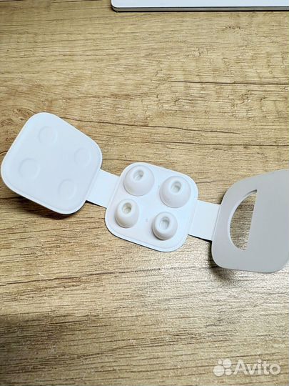 Наушники AirPods pro 1 поколение