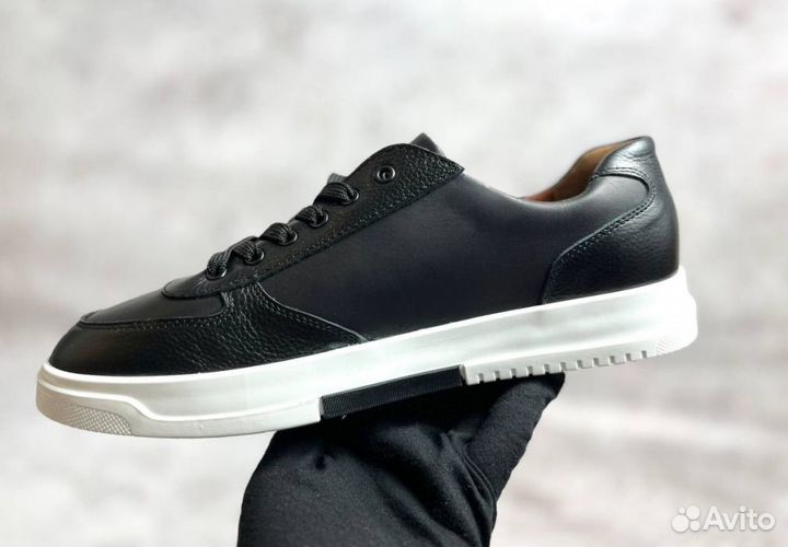 Кроссовки Boss универсальные