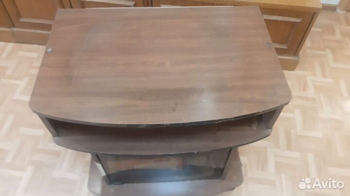 Тумба под телевизор