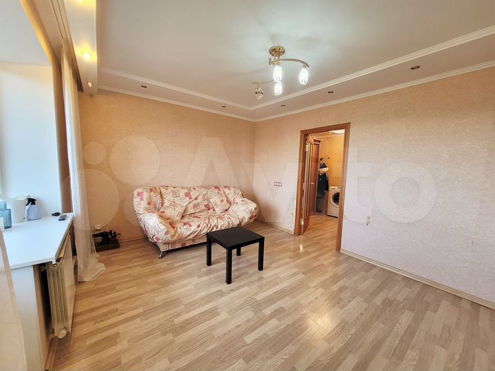 2-к. квартира, 50 м², 10/14 эт.