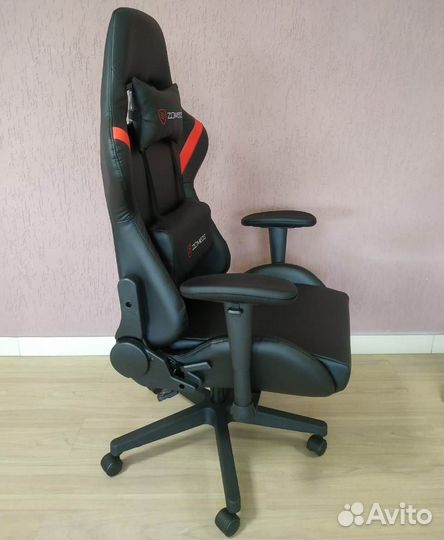 Кресло игровое Бюрократ Zombie Formula с доставкой