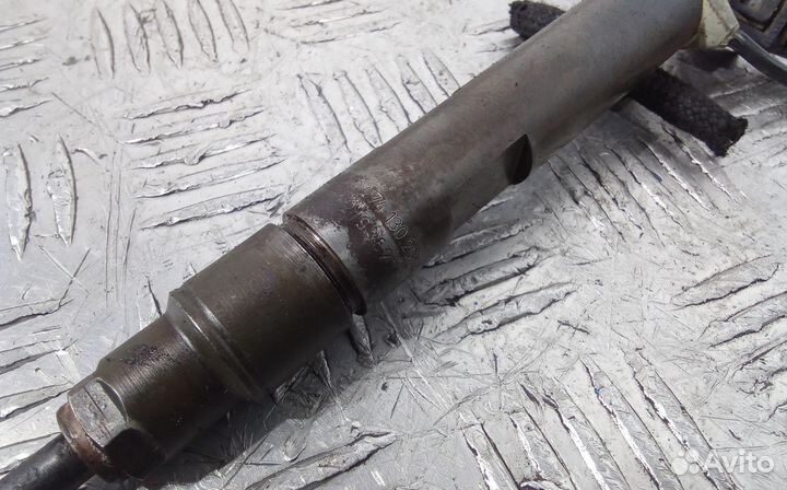 Форсунка управляющая дизельная Volkswagen LT 2