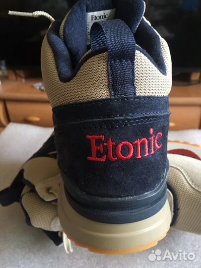 Кроссовки Etonic