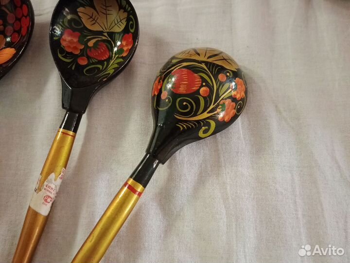 Деревянные ложки хохлома