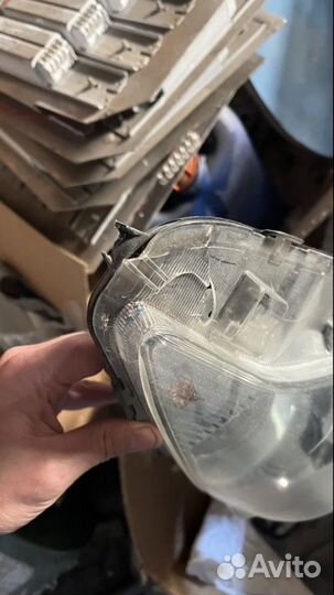 Aqua фара правая