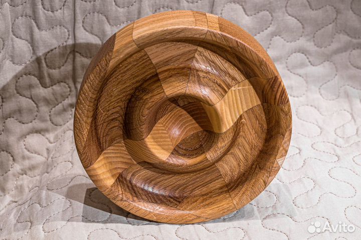 Подставка для яйца. Дуб, ясень. Ручная работа