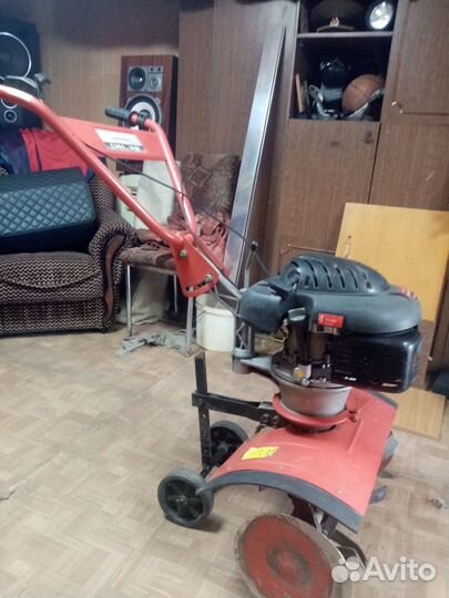 Мотоблоки и культиваторы бу