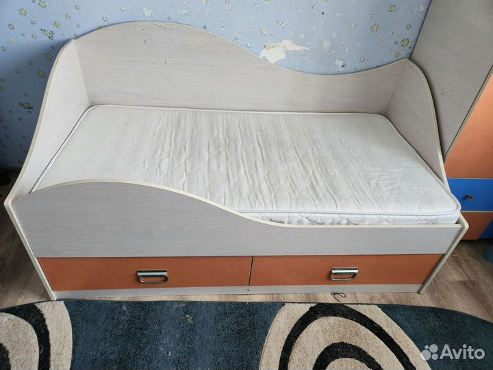 Продам детскую