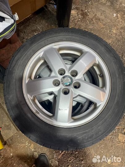 Диски оригинальные шкода октавия 5*100 с резиной