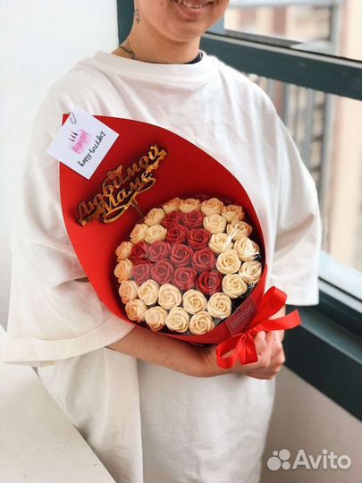 Шоколадные розы съедобный букет