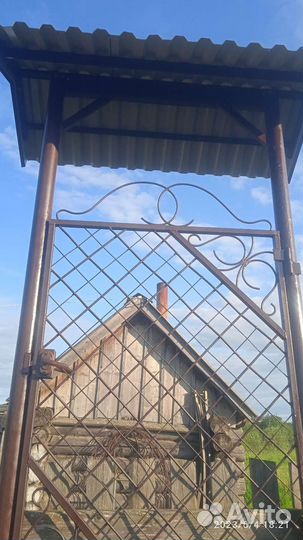 Металлическая калитка