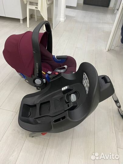 Продам автокресло britax romer baby safe I size