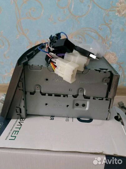 Магнитола штатная на Subaru Outback