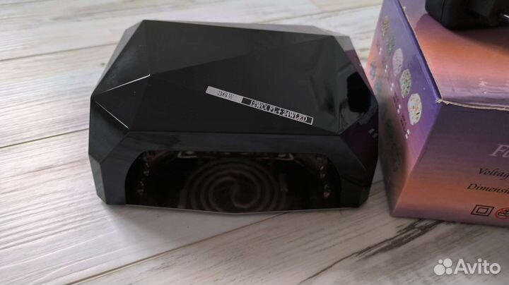 Лампа для маникюра Diamond 36W гибридная