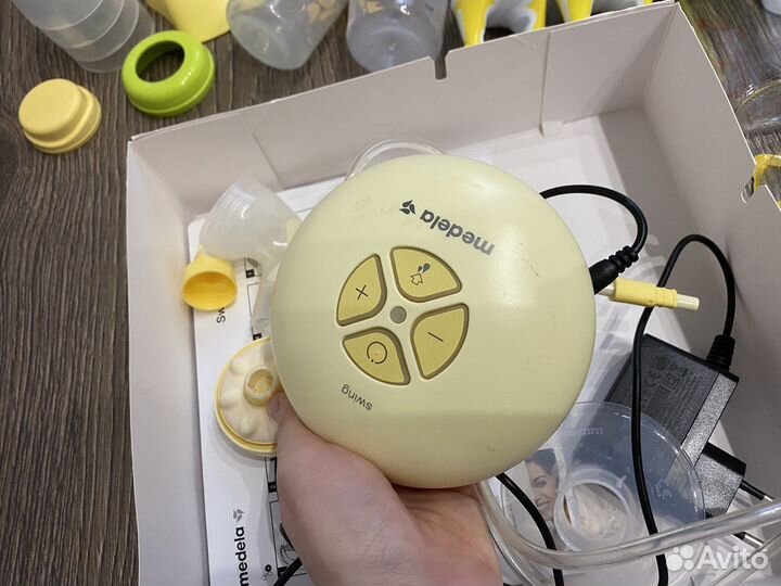 Молокоотсос medela