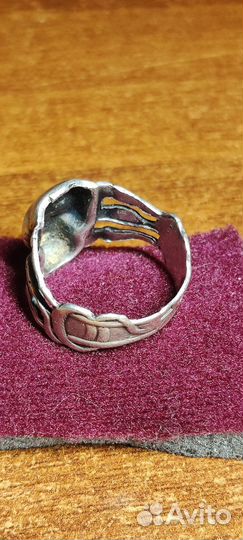Кольцо перстень 