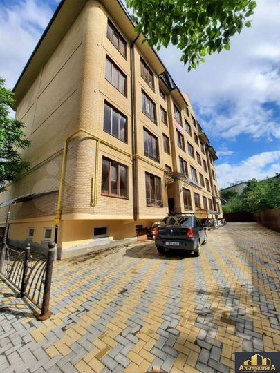 2-к. квартира, 68 м², 5/5 эт.