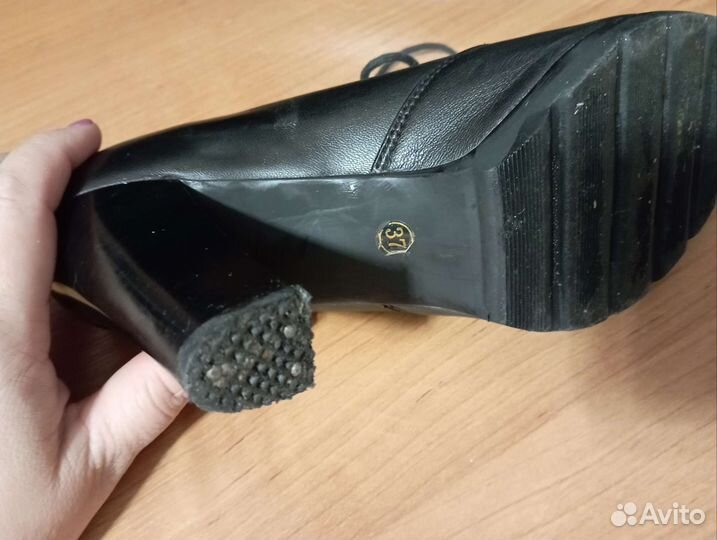 Туфли женские 37,5 и 38 размер натуральная кожа