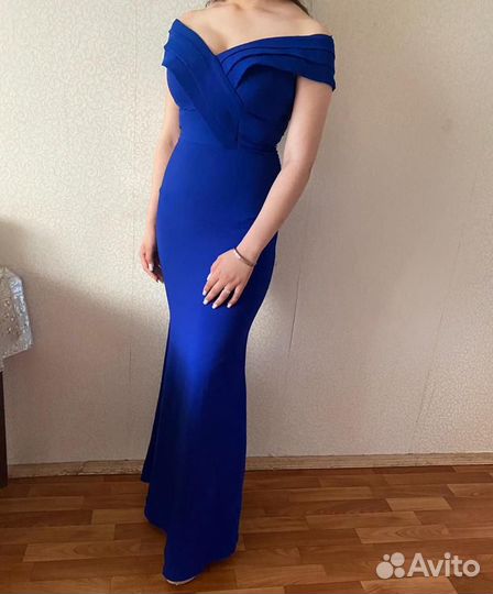 Вечернее платье