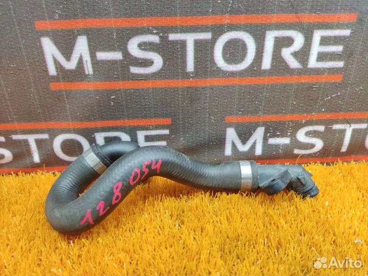 Патрубок системы охлаждения Bmw 3-Series E90