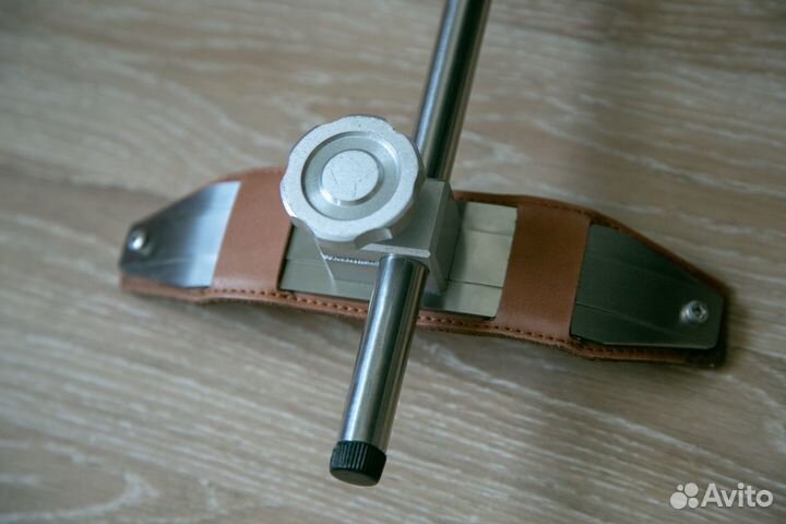 Плечевой упор hand held 100a