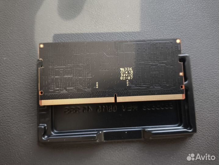 Sodimm Crucial CT16G56C46S5 16 гб