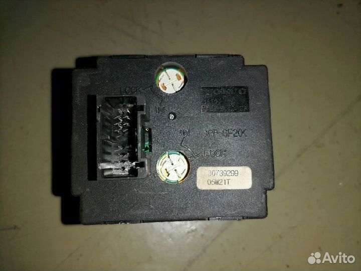 Блок включения фар 30669733 Volvo V50 MW MW43 MW68