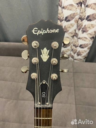 Электрогитара Epiphone SG g400 worn brown