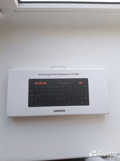Bluetooth клавиатура Samsung trio 500