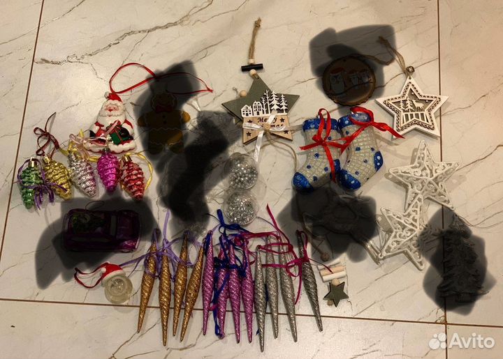 Елочные игрушки из стекла