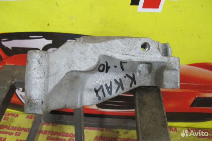 Кронштейн двигателя Nissan Qashqai