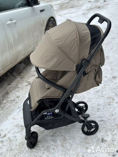 Коляска прогулочная tutis Jogo