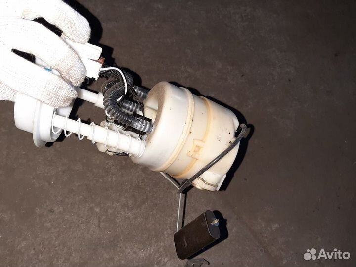 Бензонасос Nissan Note E11