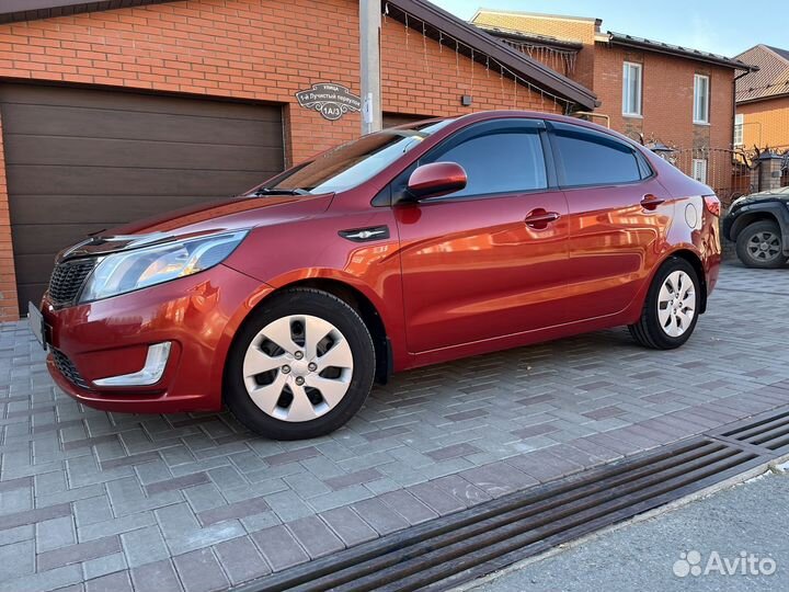 Kia Rio 1.6 AT, 2013, 127 300 км