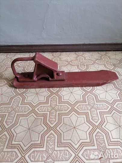 Башмак тормозной горочный 8739.00сб