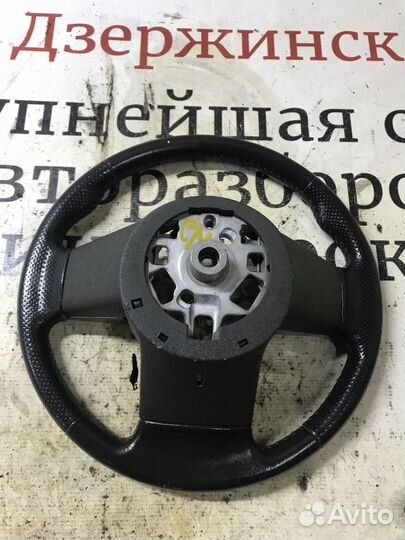 Руль Nissan Pathfinder