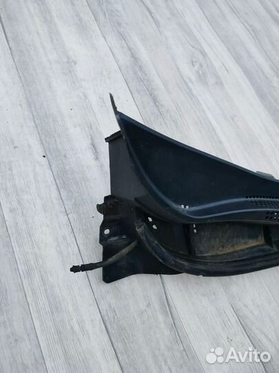 Жабо Hyundai Solaris, I 2011