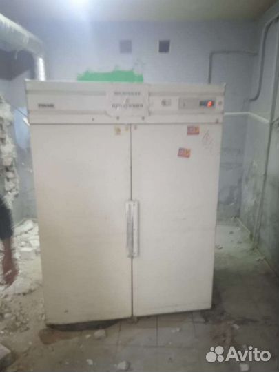 Холодильник, холодильный шкаф