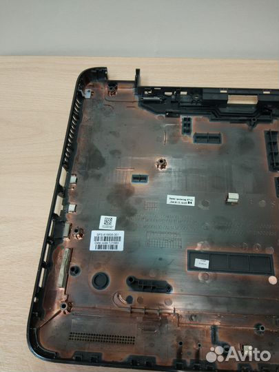 Поддон (нижняя часть) для ноутбука 250 G4, 255 G4