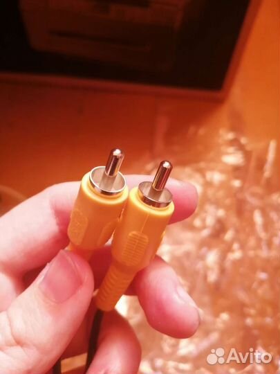 RCA кабель