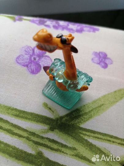 Игрушки из киндера