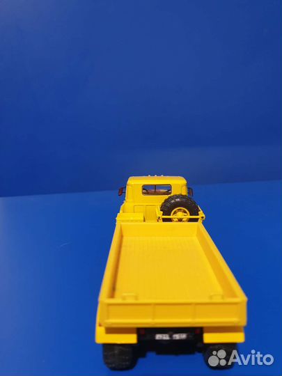 Краз 260 v Техпомощь жёлтый